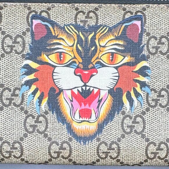 Gucci Handbags - Gucci GG Supreme Tiger Zippy Wallet
